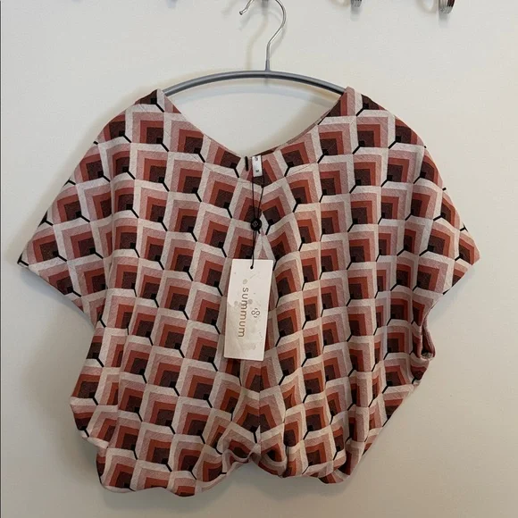 SummumGeometric Patterned Women's Top - Picture 4 of 4